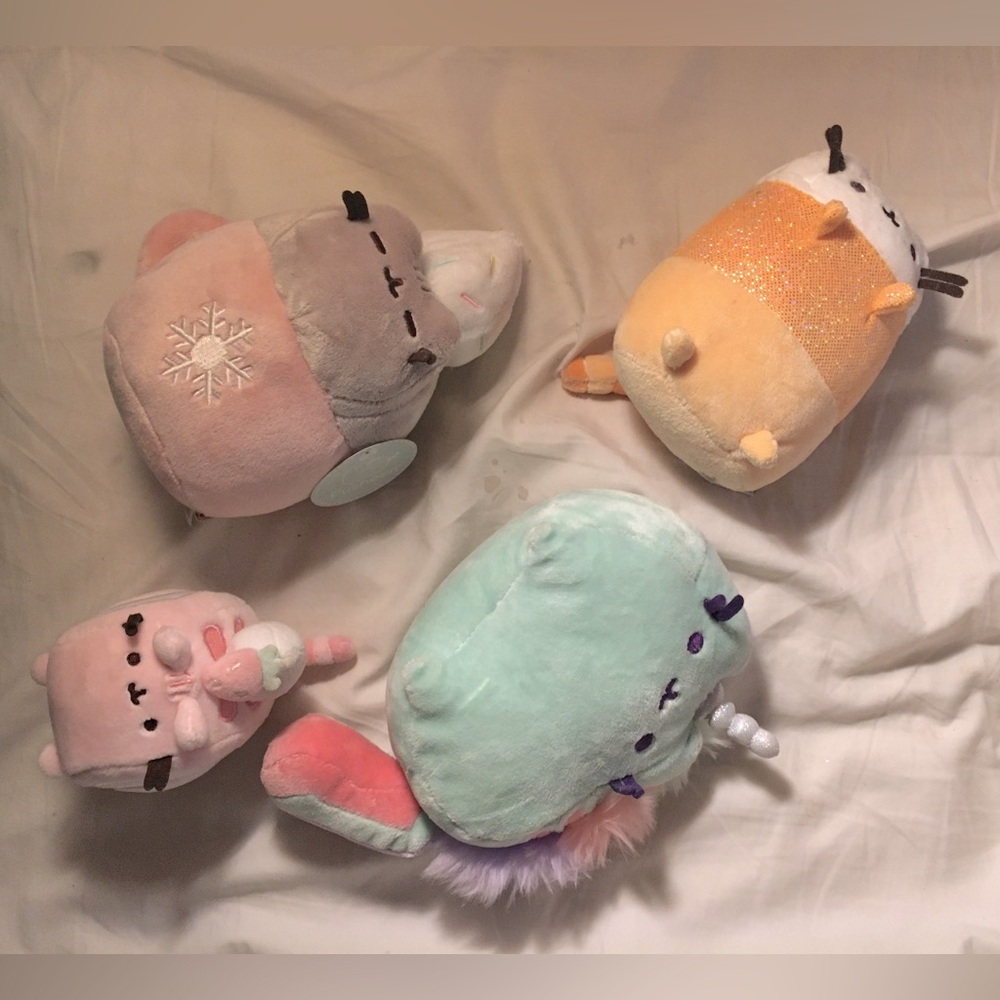Kawaii Pusheen Plushie Lot 4